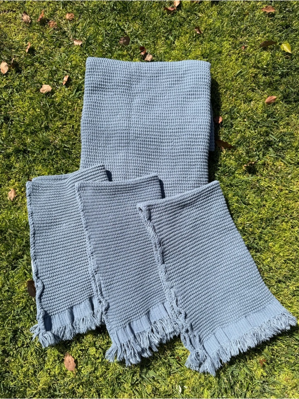 Matouk Kiran 4-Piece Turkish Cotton Waffle Towel Set Sea Blue Fringe Soft GUC